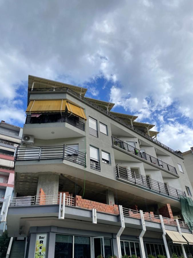 דירות Gjirokastër Stone City Apartament מראה חיצוני תמונה