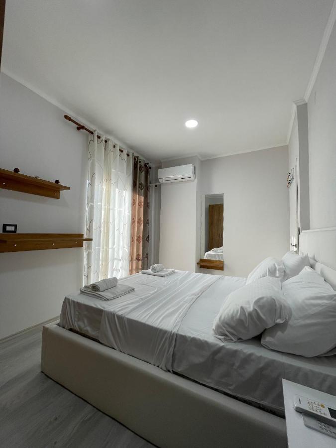דירות Gjirokastër Stone City Apartament מראה חיצוני תמונה